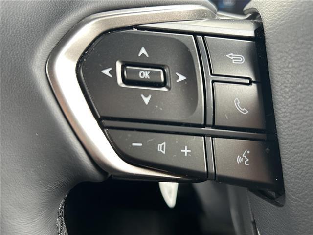 気になる車はすぐにお問い合わせください！画面右側の0066から始まる無料ダイヤルからお問い合わせ下さい！専門スタッフがお車のご質問にお答えいたします！