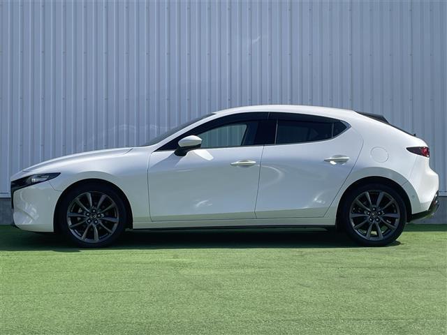 店舗にて現車の確認もいただけますので、お電話で在庫のご確認の上是非ご来店くださいませ！！！