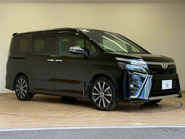 当店お薦めのボディガラスコーティングはいかがでしょうか？中古車の輝きを取り戻す、ボディーガラスコーティングです。スタッフもお薦めのオプションになります。