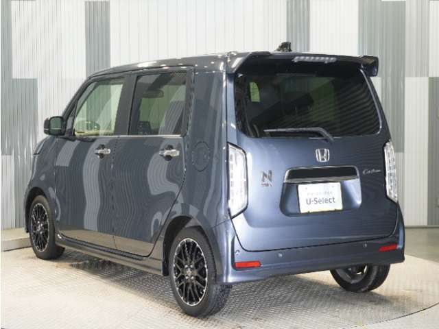 色々なお店で販売しているHonda車ですが、アフターサービスも全てお任せ頂けるのは「HondaCars正規販売店」だけ！ご納車後もお住まいの地域の販売店にて　アフターサービスをお任せいただけます。