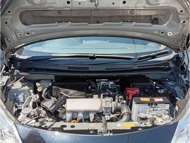 エンジン型式/HR12DE水冷直列3気筒DOHC総排気量/1198cc