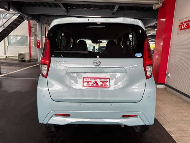 九州運輸局認定の民間車検工場を完備しておりますので、車検・点検もお任せ下さい！