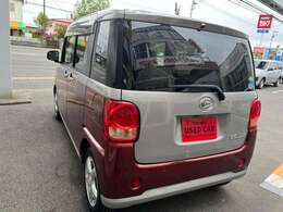 スタッフが、お客様のトータルカーアドバイザーとして親身に相談、対応をさせて頂きます。