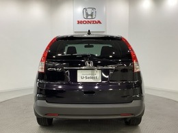 【Honda認定中古車 U-Select】　は3つの安心をお約束します。　1　Hondaのプロが整備した安心。 2　第三者機関がチェックした安心。　3　購入後もHondaが保証する安心。