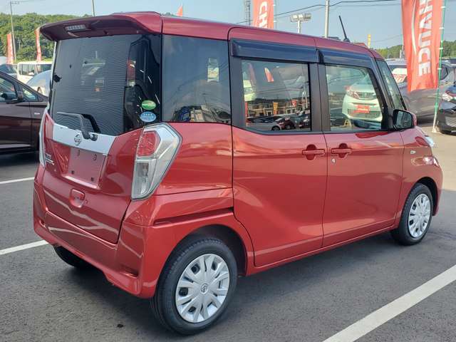 国の規定を受けた自社工場で国家資格を持った整備士が整備付車検・納車前点検をし快適なカーライフをお届けします。