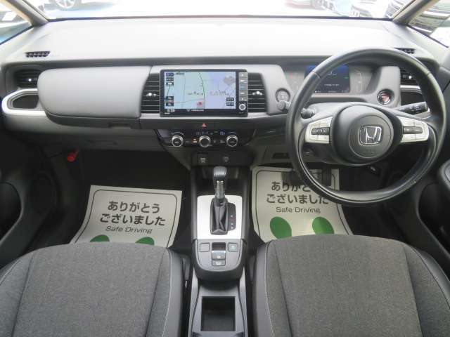 インパネ周りの画像です！展示場もショールームも清潔を心掛けておりますので、ごゆっくりとおくつろぎ頂けると思います！