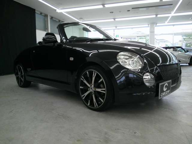 当店の中古車は全車走行テスト確認済です。安心してお乗りいただける車両を厳選価格にて販売しております。