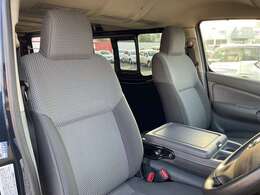 『ワイド保証1年』　12Vバッテリーは1年間走行距離無制限で無料保証。（ワイド保証ライトは3ヶ月間）