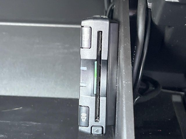 【ETC】高速道路の料金所をストレスなく通過！話題のスポットやサービスエリアに多い「スマートIC」利用時は必須のアイテムです。当店でセットアップを実施、ご納車当日からすぐにご利用いただけます！