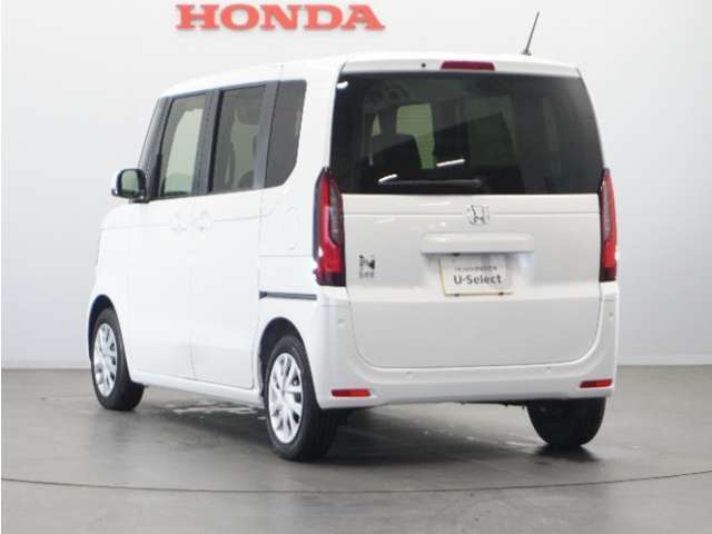 認定中古車では、厳しいHonda認定基準をクリアした厳選されたHonda認定中古車のみ、取り扱っております。「ご購入前の安心」「納車後の信頼」を車両と一緒に提供しております。