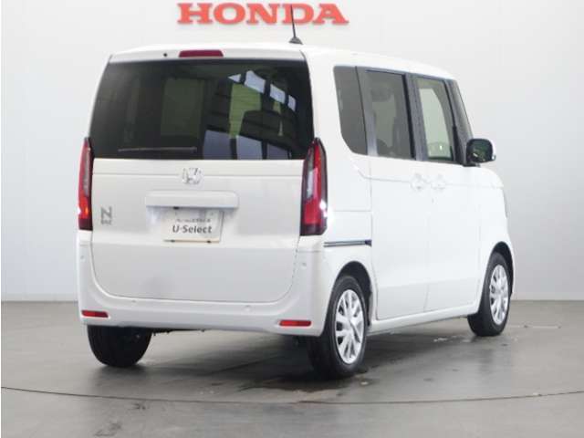 ◆障害物センサー◆車庫入れの時などに近くに障害物がある場合、障害物までの距離を音で知らせてくれます。