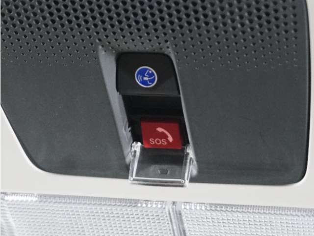 新世代コネクテッド技術「Honda CONNECT」搭載。緊急時にオペレーターのサポートを受けることも可能です。