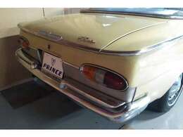 不在の場合がございますので、ご来店の際にはお電話下さい。