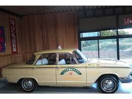 不在の場合がございますので、ご来店の際にはお電話下さい。