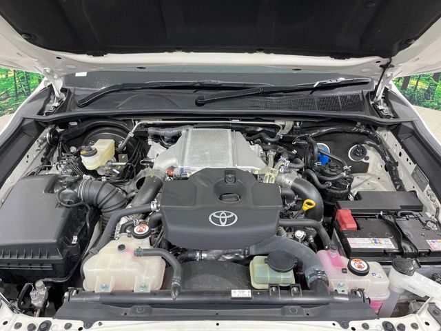 親切・丁寧な専門メカニックスタッフが応対！・車検・点検整備・事故等の修理などアフターサービスも安心。お車のカスタマイズもネクステージのサービススタッフまでご相談ください！