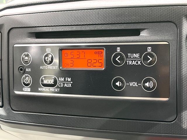 お好きな音楽を車内でお楽しみいただけます♪スピーカー交換・ウーハー追加などの音質向上や、最新ナビ・後席モニター等の取り付けも是非ご相談ください！