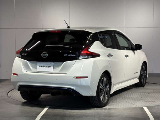 お支払総額は「石川県内登録・車庫証明当社申請・店頭納車・下取り車、希望ナンバーなし」の試算でございます。詳しくは当店スタッフまで。