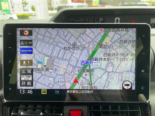 気になる車はすぐにお問い合わせください！画面右側の0066から始まる無料ダイヤルからお問い合わせ下さい！専門スタッフがお車のご質問にお答えいたします！