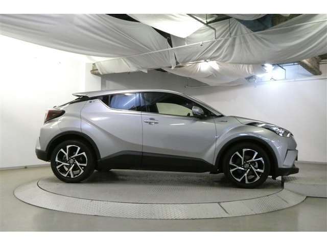 普段使いに♪ファミリーカーに♪デートに♪様々な用途で幅広くお乗り頂けます