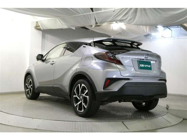 毎月のガソリン代が気になる方はハイブリット車へ乗換えをご検討下さい。