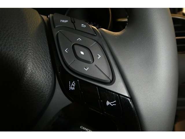 TSS（トヨタセーフティセンス）予防安全パッケージ、2種類のセンサーで高い認識性能と信頼性を両立。