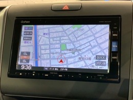 アップルカープレイ対応ギャザズナビ搭載です。知らない道も安心ですね！