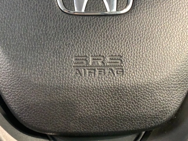 豊富に在庫を取り揃えています。 軽自動車からミニバン、セダン、SUV、話題のハイブリッド車などなど続々入荷中です！