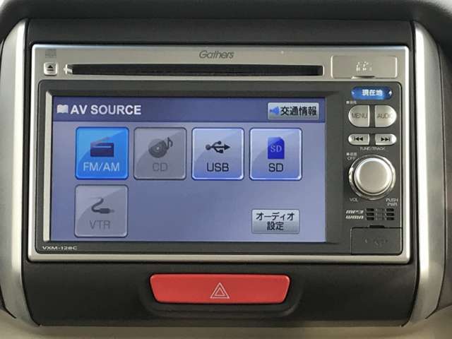 こちらのお車にはナビがついております！！CD等が使えます！！お電話での問い合わせは0078-6002-135728(無料)です♪お気軽にどうぞ♪♪