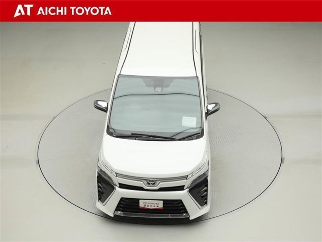 ご覧いただき誠にありがとうございます。お車が気になりましたらぜひお店へ。ご来店前のご連絡をお待ちしております♪