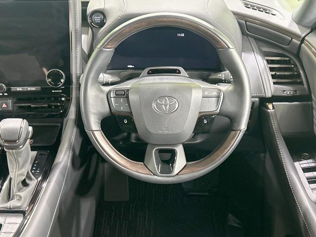【ステアリングスイッチ】運転中、前方から目線をそらすことなく、オーディオ等の操作が可能な便利機能！安心＆快適なドライブを演出してくれます♪