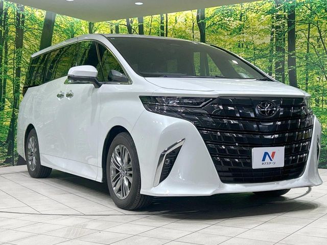 大好評のボディコーティング「弾スプラッシュコート」もご納車までに施工可能。通常のガラスコートと異なる、耐久年数6年の無機質ガラスコーティングが、ボディをキレイな状態に保ってくれます。