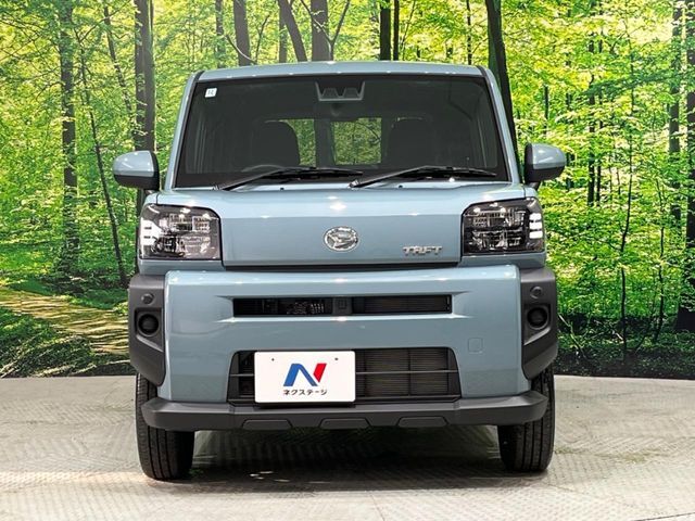 弊社では、全車『修復歴なし』のお車のみ取り扱っております。専任バイヤーによる厳選した仕入れの後、入庫後の車両チェックを行い、ネクステージが認定した高品質な中古車をご提供しております。