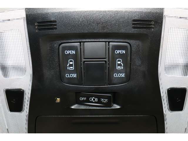 両側電動スライド操作スイッチ