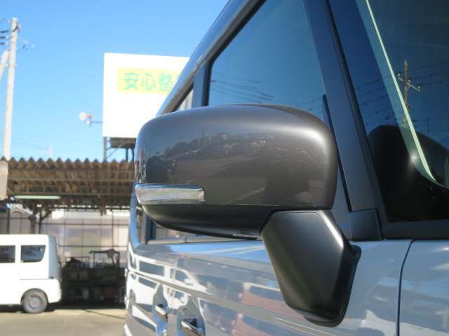 下取り・買取もお任せください！愛車を手放そうとお考えの方は是非当店にお申し付けください。高額買取頑張ります！