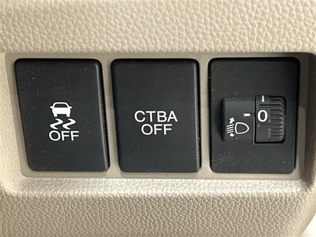 【運転席操作部】快適なドライブを楽しむための機能が装備されています！運転席から触れるので、使いやすいです！除菌プランいれていただくと、さらに清潔で安心していただけます！