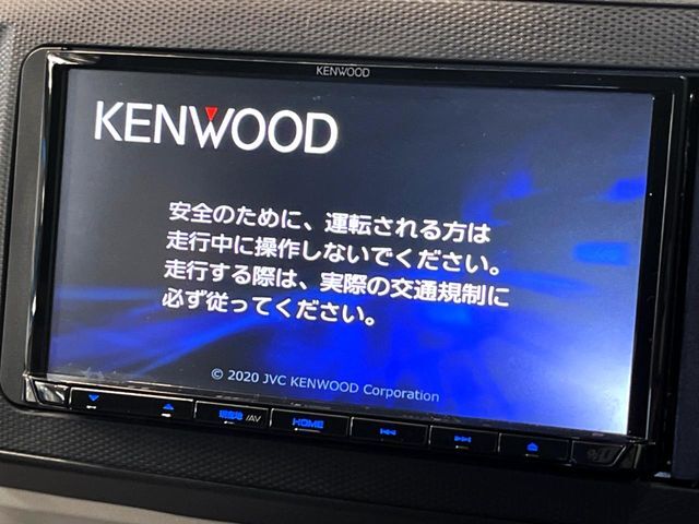 【ナビゲーション】目的地までしっかり案内してくれる使いやすいナビ。Bluetooth接続すればお持ちのスマホやMP3プレイヤーの音楽を再生可能！毎日の運転がさらに楽しくなります！！