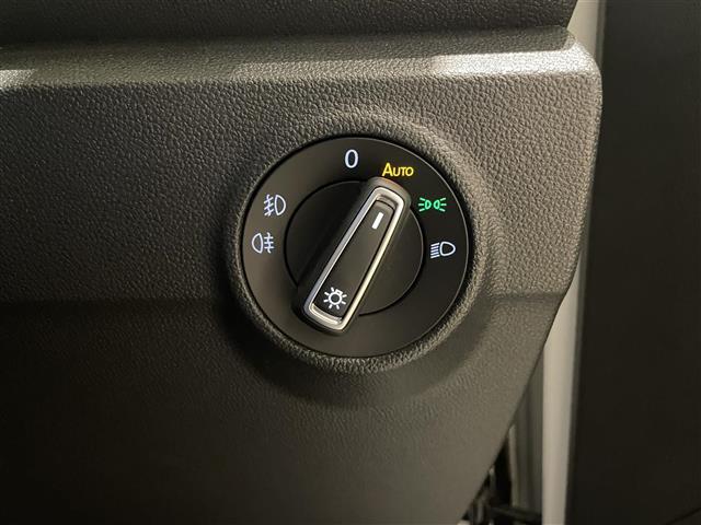 カーセンサーを見て電話しましたとお伝え下さい。0078-9711-254277までお気軽にお電話下さい。全国納車可能です。納車方法に関してもお気軽にご相談ください。