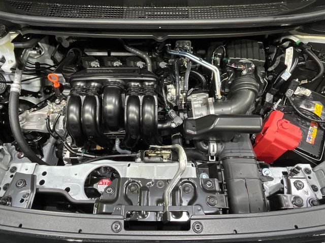 親切・丁寧な専門メカニックスタッフが応対！・車検・点検整備・事故等の修理などアフターサービスも安心。お車のカスタマイズもネクステージのサービススタッフまでご相談ください！