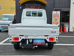 当店仕入れ車両☆人気のホワイト☆