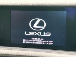 【メーカー純正ナビ】インテリアに溶け込むスタイリッシュな「専用設計」メーカーナビを装備♪視認性や操作性など基本性能にも優れ、より上質なカーライフをお楽しみいただけます。