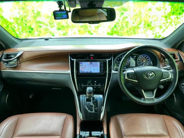 「この車の写真をもっと見たい」「状態が気になる」「この装備はついている？」どんな小さな疑問でもお気軽にお問い合わせください！