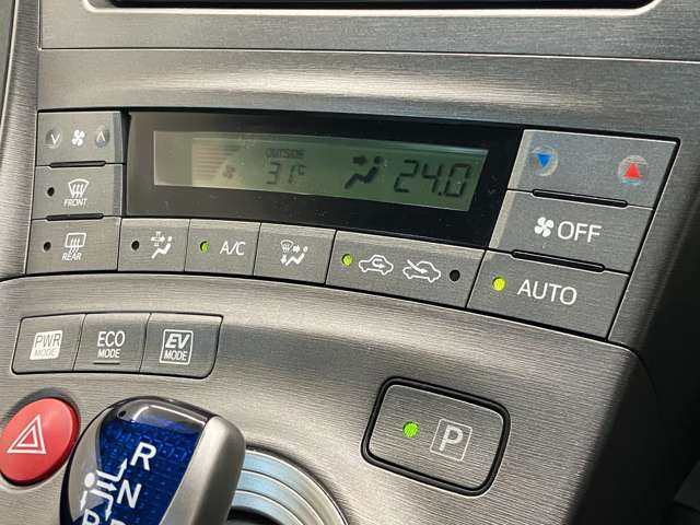 店頭での販売もしておりますので、お車が売約となることもございます。気になる車はまずはお問い合わせください！