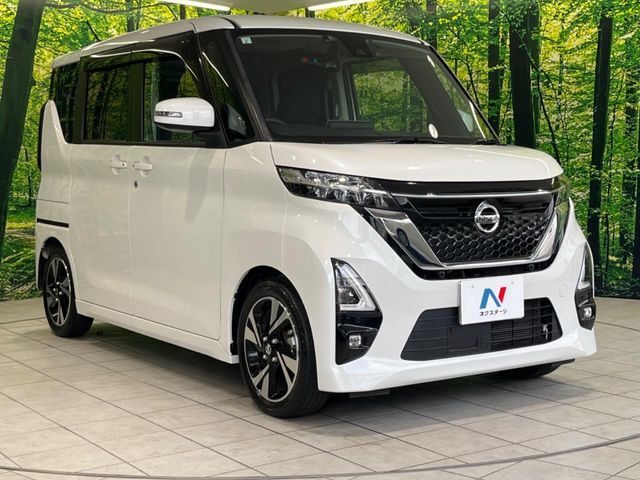 大好評のボディコーティング「弾スプラッシュコート」もご納車までに施工可能。通常のガラスコートと異なる、耐久年数6年の無機質ガラスコーティングが、ボディをキレイな状態に保ってくれます。