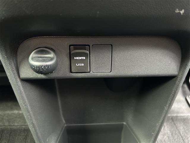 【運転席操作部】快適なドライブを楽しむための機能が装備されています！運転席から触れるので、使いやすいです！除菌プランいれていただくと、さらに清潔で安心していただけます！