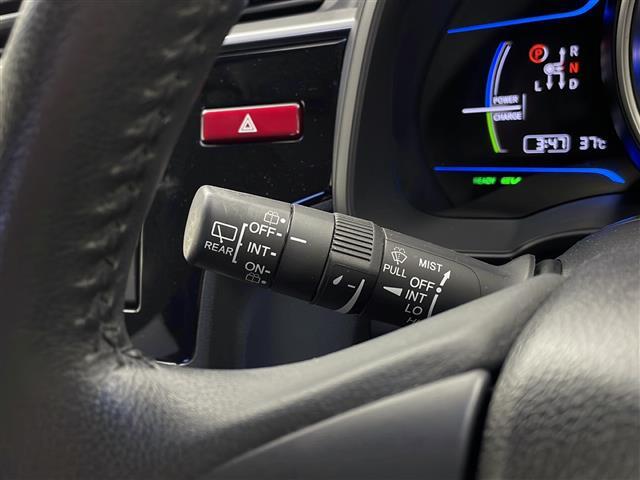 【運転席操作部】快適なドライブを楽しむための機能が装備されています！運転席から触れるので、使いやすいです！除菌プランいれていただくと、さらに清潔で安心していただけます！