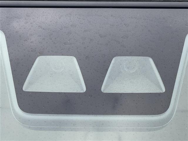 店舗にて現車の確認も頂けますので、お電話で在庫のご確認の上是非ご来店くださいませ！！！