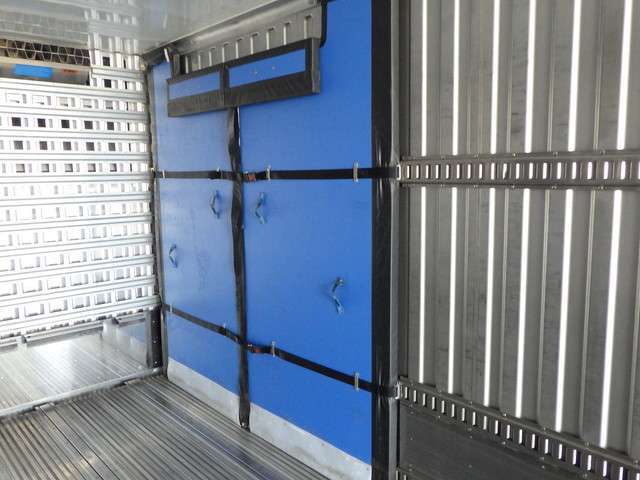 冷凍SM25 M25 ML10 5L4 6L4 Disenparts Water Pump MK667228 MK-667228 Compatible With