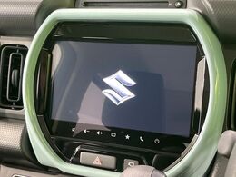 【メーカー純正ナビ】インテリアに溶け込むスタイリッシュな「専用設計」メーカーナビを装備♪視認性や操作性など基本性能にも優れ、より上質なカーライフをお楽しみいただけます。