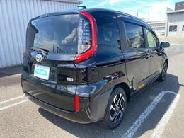 全国に店舗を展開しているのでどこでもお取り寄せが可能です！この車が気になるけど遠方だから・・・と諦める必要はありません！※別途陸送費が必要です。