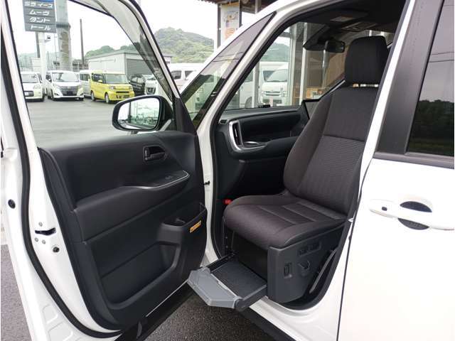 福祉車両のみ100台以上展示！静岡から良質な福祉車両を全国に。福祉車両ヤマシタオート